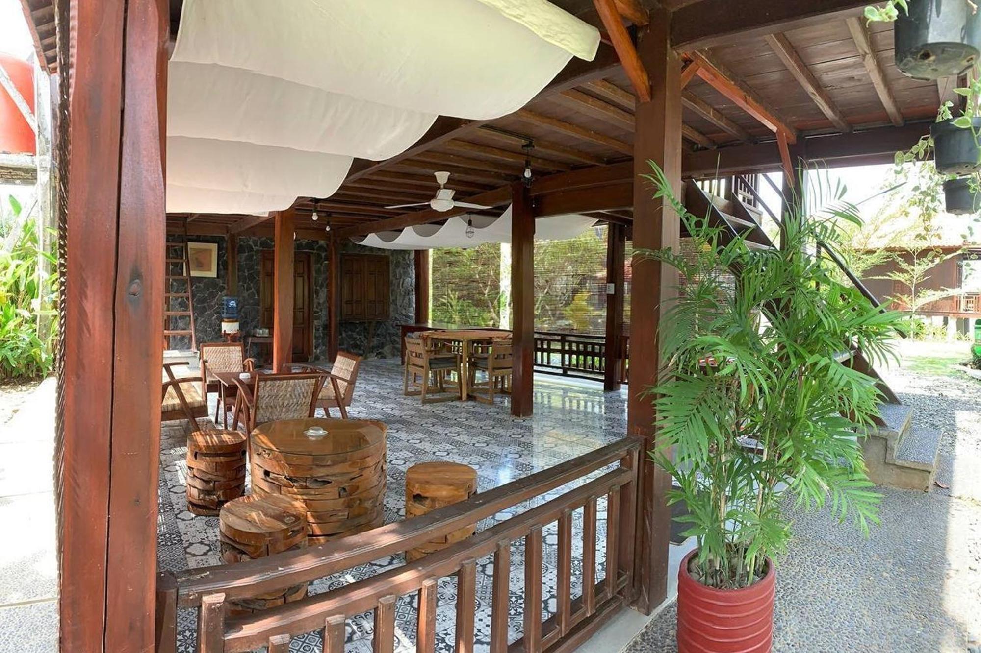 Negla Beach Villa Godog Exterior photo